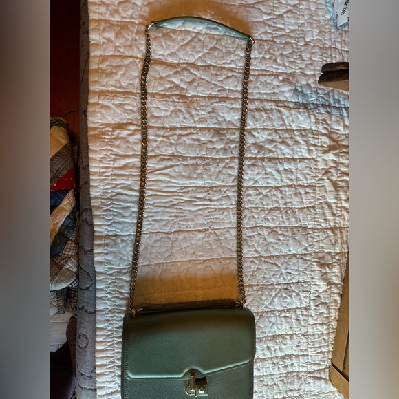 Kate Spade Locket Large Flap Shoulder Bag Olive Romaine purse - Picture 9 of 16